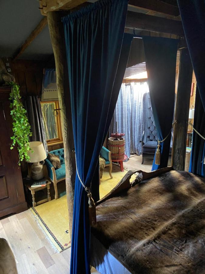 Jungle Cabin Martin Mill ภายนอก รูปภาพ
